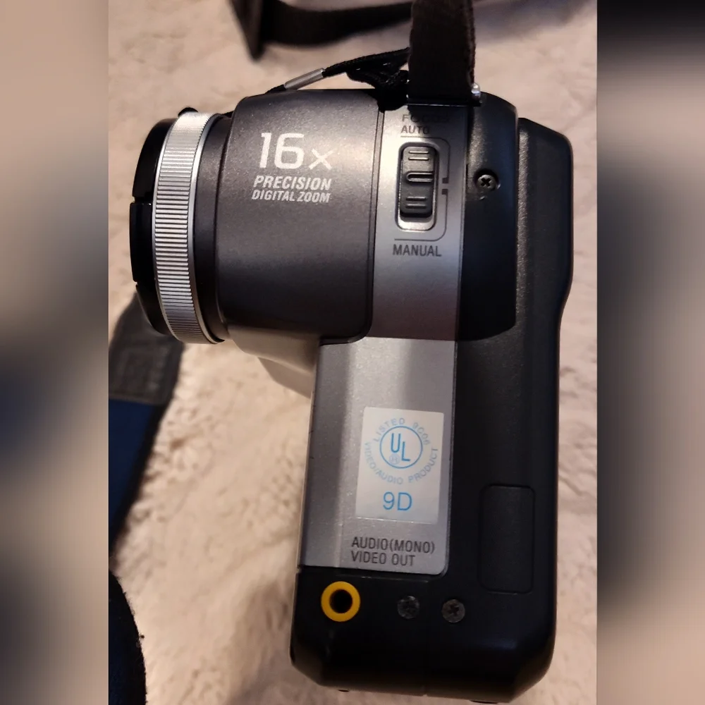 Sony Digital Mavica Camera - Silver and Black